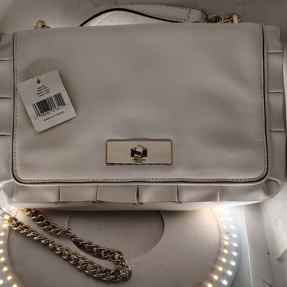 BNWT Kate Spade Scalloped White Crossbody With Dusty